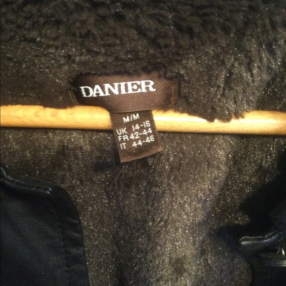 Danier Lined Leather Jacket - Picture 7 of 12